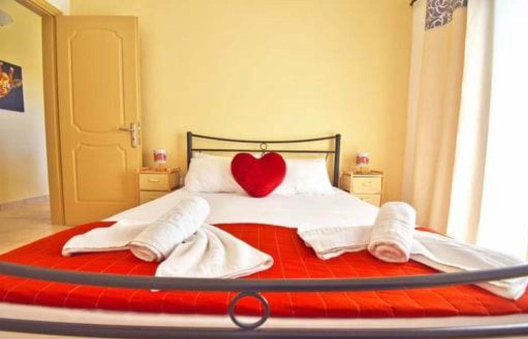 Photo of Bedroom in Messonghi