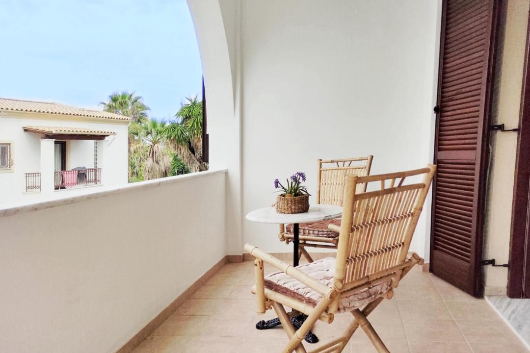 Photo of Patio Balcony in Alepou