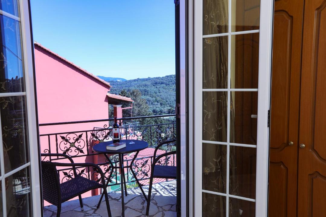 Photo of Patio Balcony in Peroulades