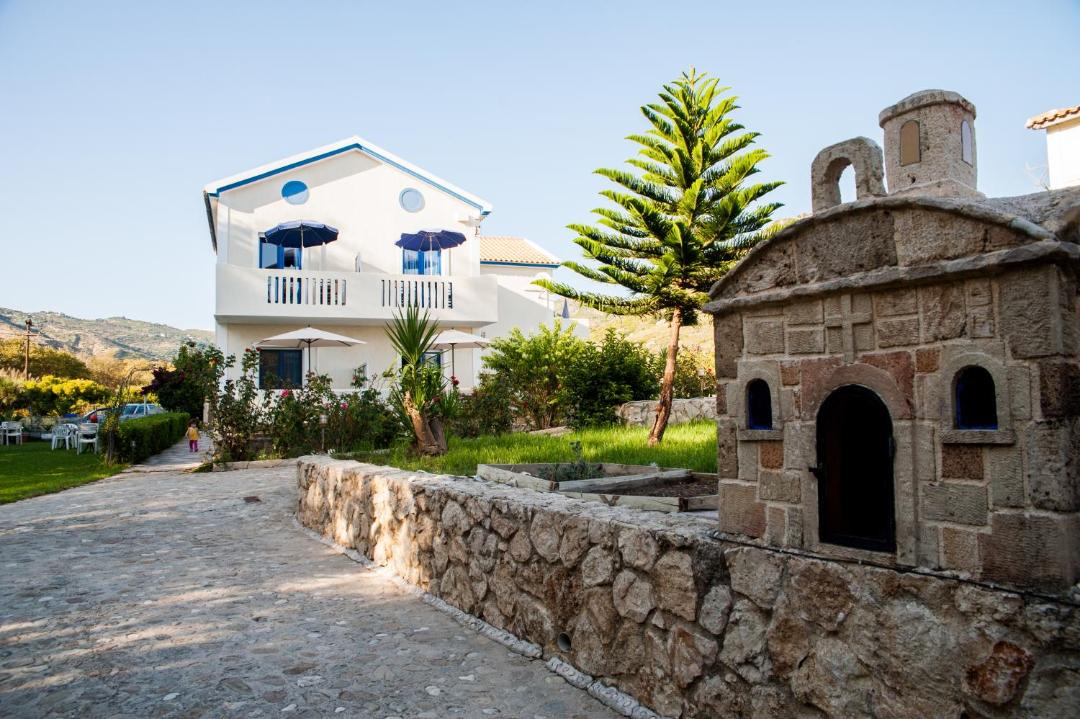 Photo of Others in Kateleios