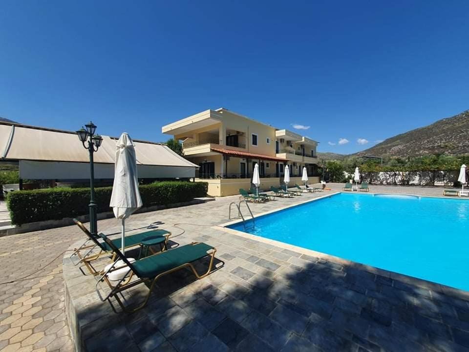 Photo of Others in Epano Epidhavros