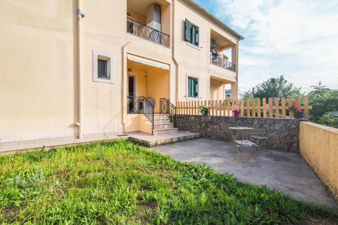 Photo of Buildings in Alepou