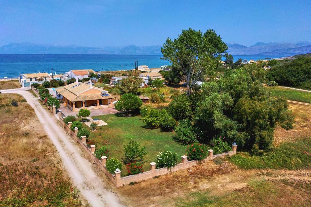 Photo of Others in Almiros Beach