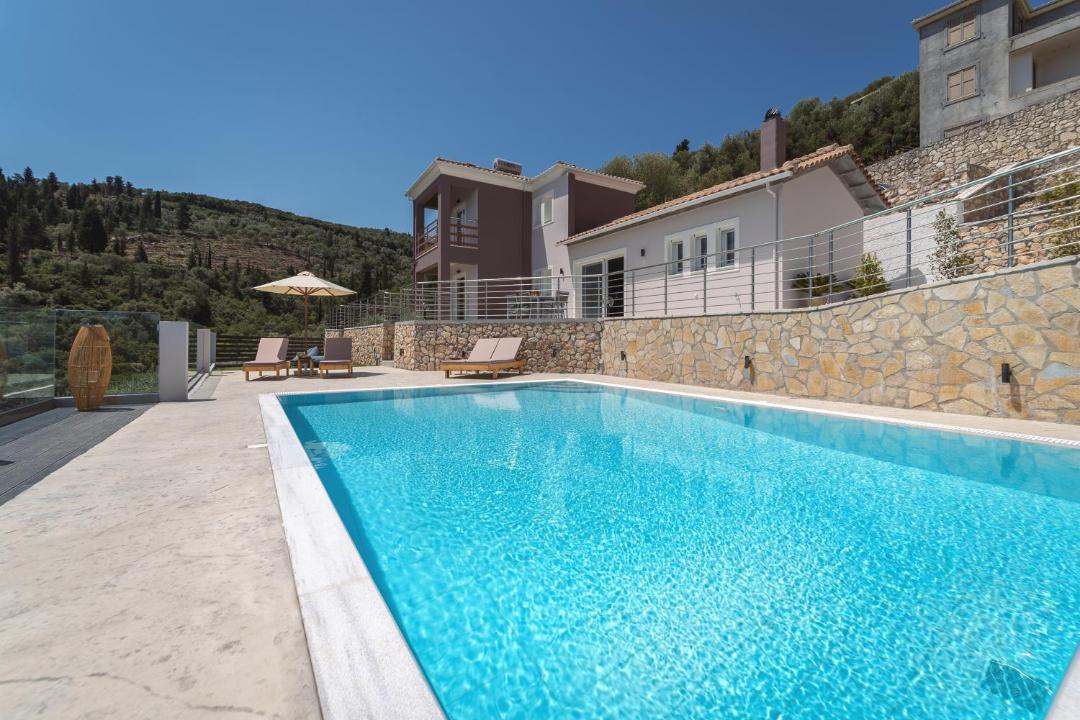 Photo of Others in Lygia
