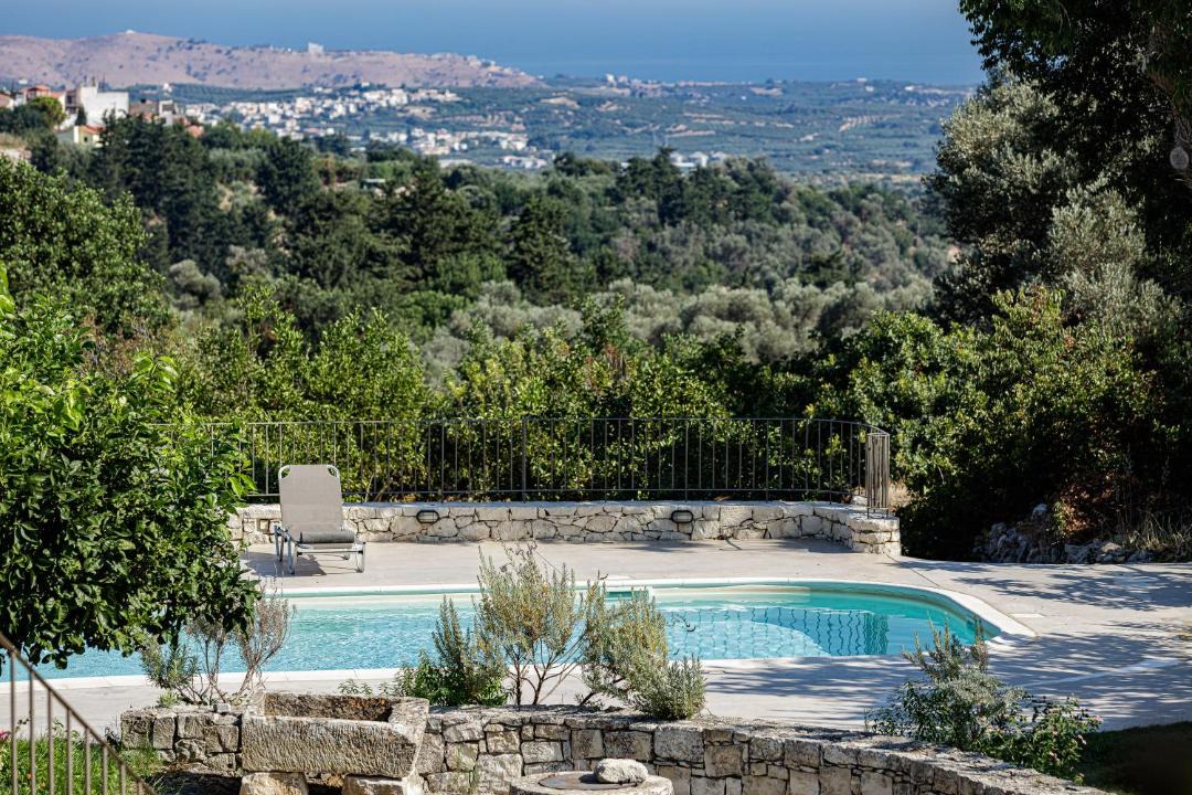 Photo of Outdoor in Margarites