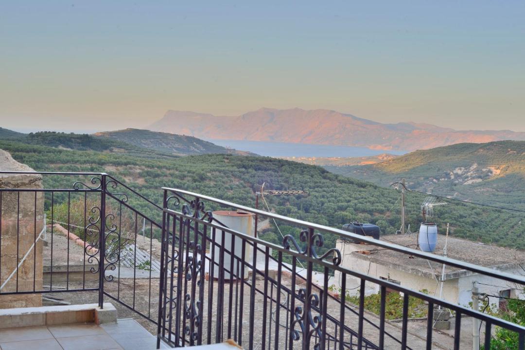 Photo of Patio Balcony in Koukounara
