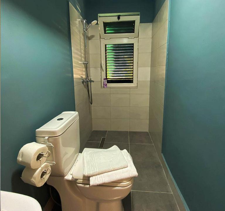 Photo of Bathroom in Koman