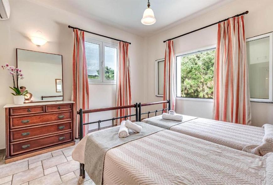Photo of Bedroom in Agios Stefanos Avliotes