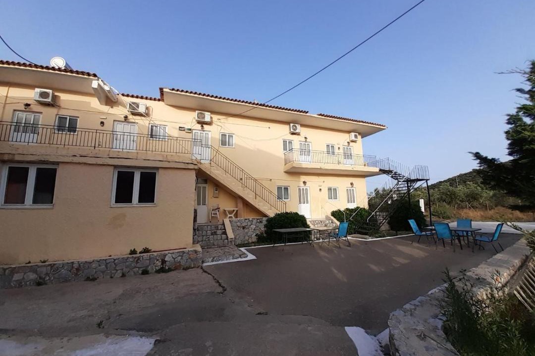 Photo of Buildings in Karvelas