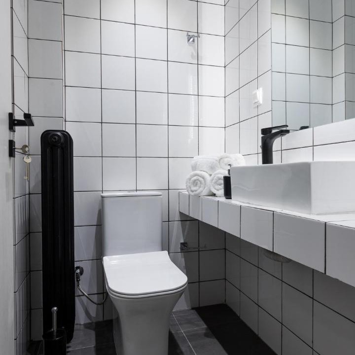 Photo of Bathroom in Kerameikos