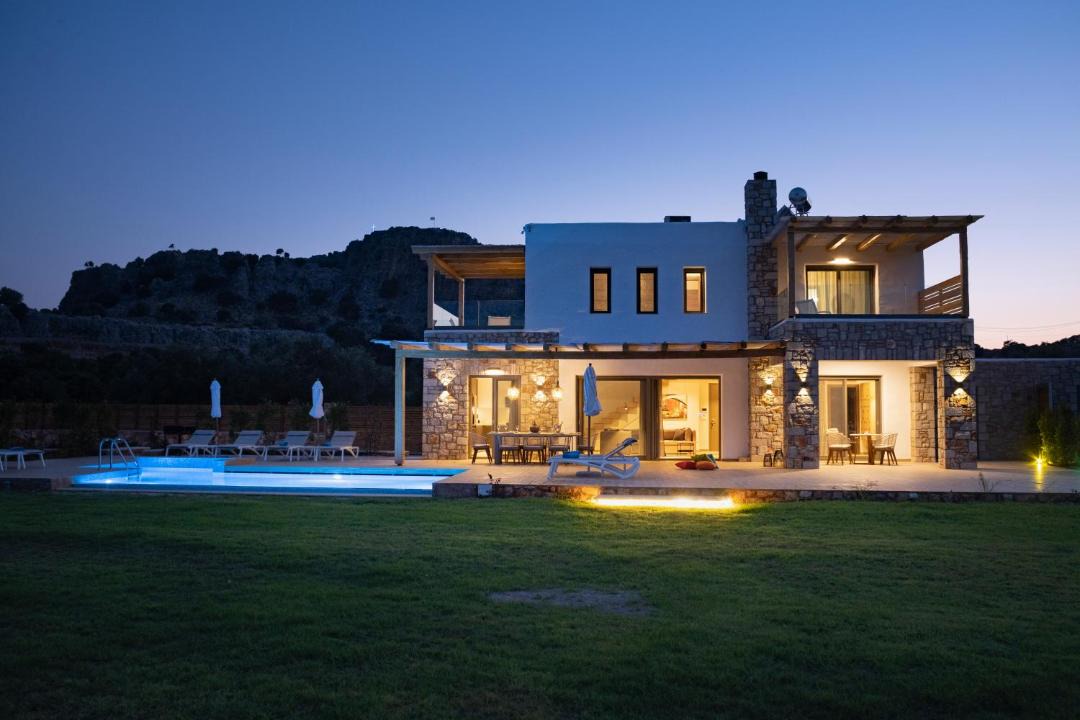 Photo of Others in Pefkos