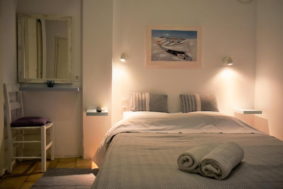 Photo of Bedroom in Katapola