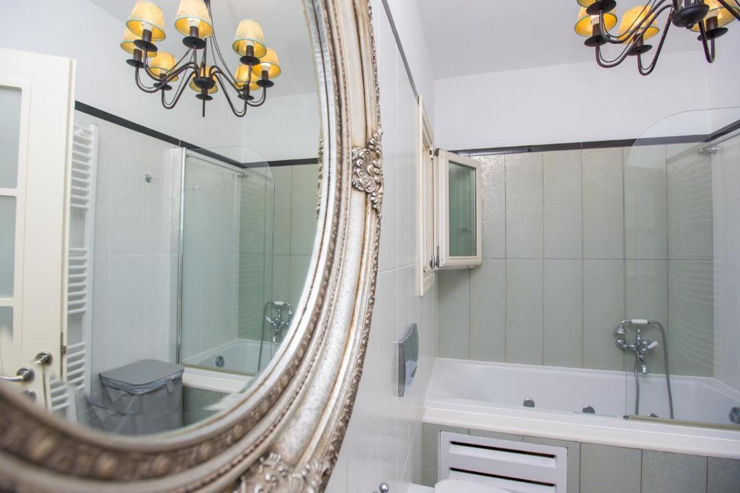 Photo of Bathroom in Glinado