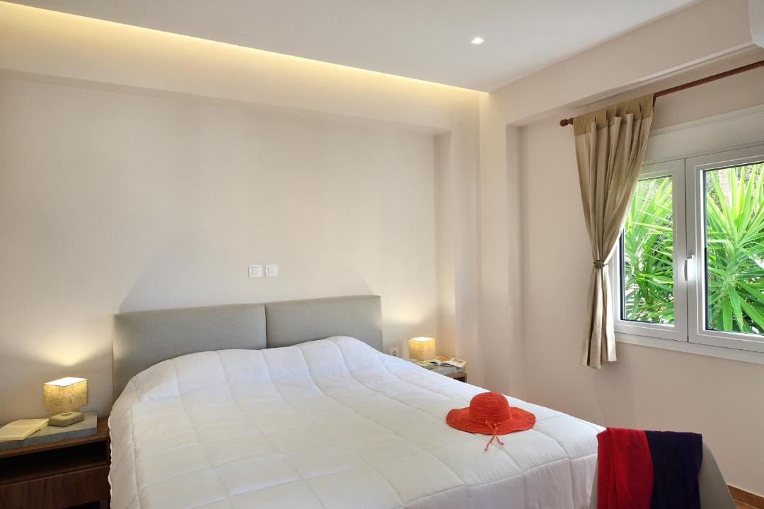 Photo of Bedroom in Makrys Tichos