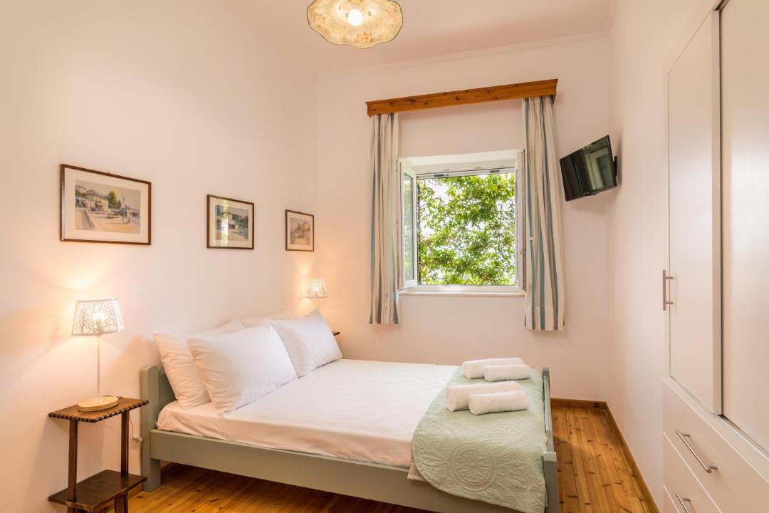 Photo of Bedroom in Pelekas