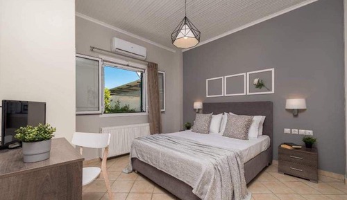 Deluxe Villa