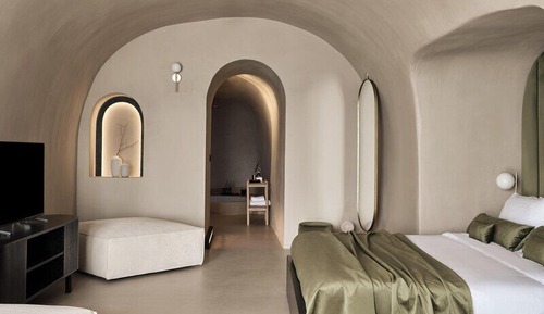 Two Bedroom Villa with Private Pool and Hot tub