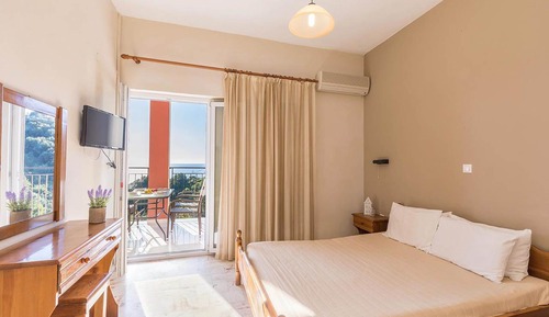 Apartment, 2 Bedrooms, Smoking, Balcony