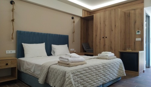 Nature Stone Room Sea View
