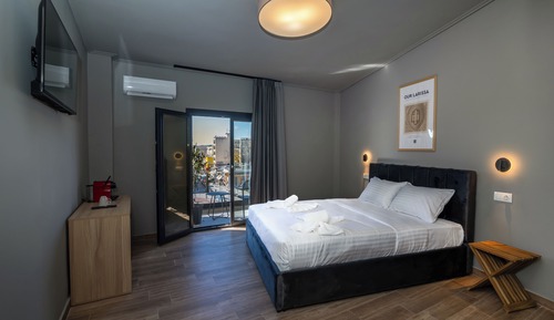 Deluxe Double Room, City View