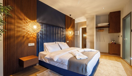 Basic Studio Suite, Balcony, City View
