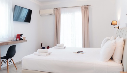 Double Room, Partial Sea View