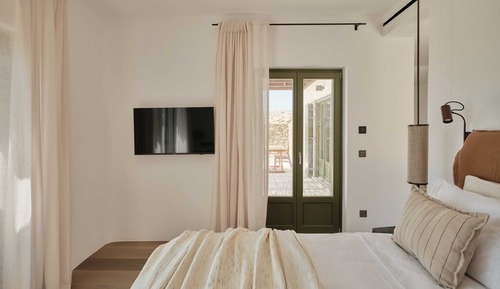 Executive Suite Sea View with Private Pool