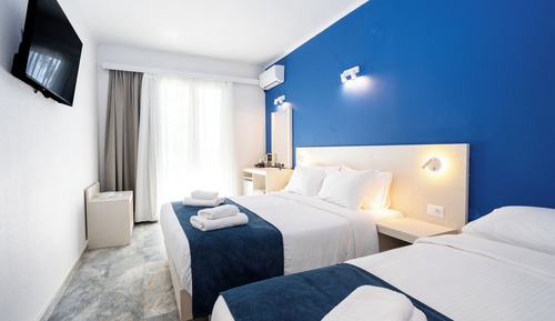Standard Double or Twin Room, Garden View