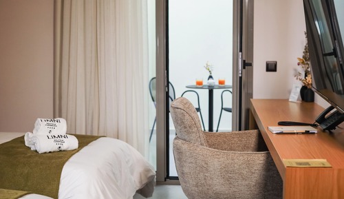 Standard Twin Room Balcony - Atrium View