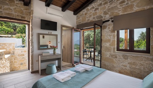 Deluxe Villa, 1 Queen Bed with Sofa bed, Kitchen, Garden View