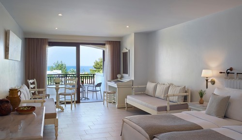 Family Open Plan Room