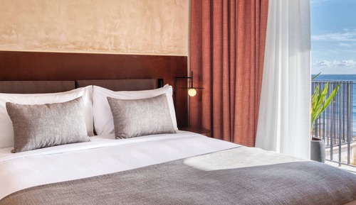 Deluxe Suite, 1 Double Bed (Sapphire Sublime)