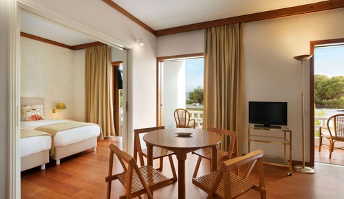 Executive Suite, 1 Bedroom, Sea View (Junior)