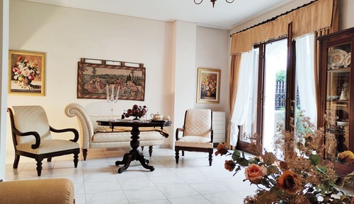 Classic Apartment