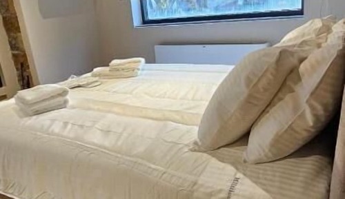 Deluxe Double Room, Balcony, Mountain View