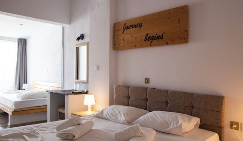 Basic Triple Room