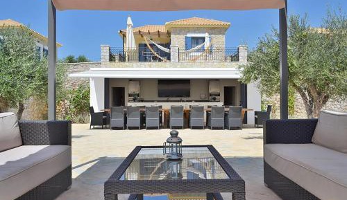 Deluxe Villa