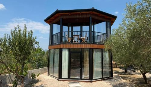 One-Bedroom House