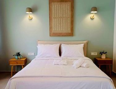 Room #1717353802