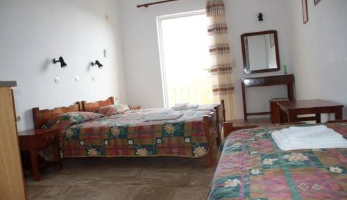 Studio (3 Adults)