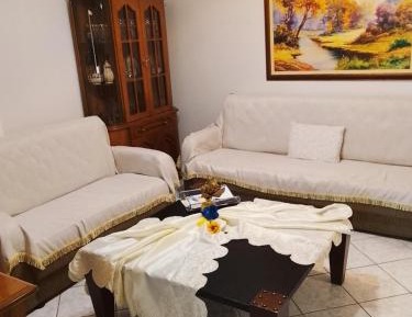 Three-Bedroom Apartment with Balcony
