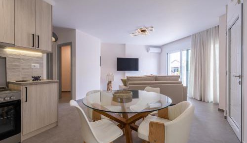 Deluxe One-Bedroom Apartment with Garden View