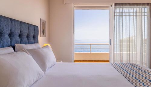 Suite with Sea View