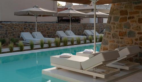 Two-Bedroom Apartment with Pool View