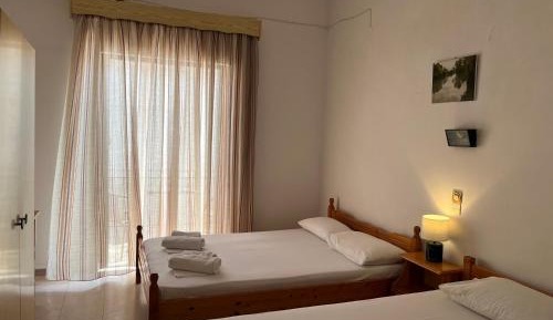 Basic Triple Room