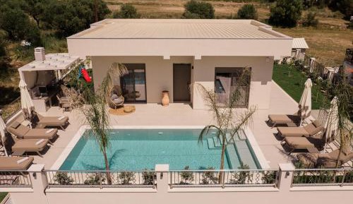 Villa with Private Pool