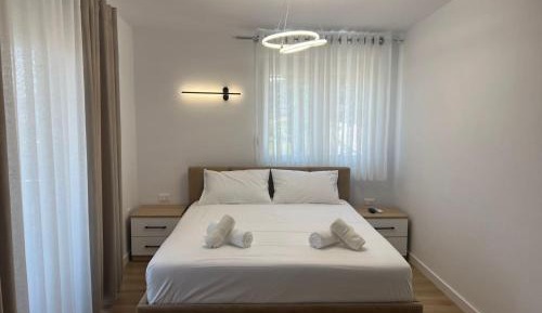 Double Room with Lake View