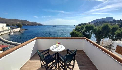One-Bedroom Apartment with Balcony and Sea View