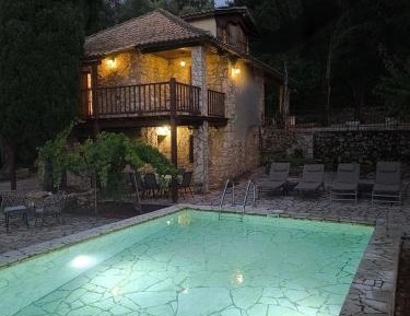 Kefalonian Kastro Pool Villa 