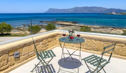 Villa - Beach Front